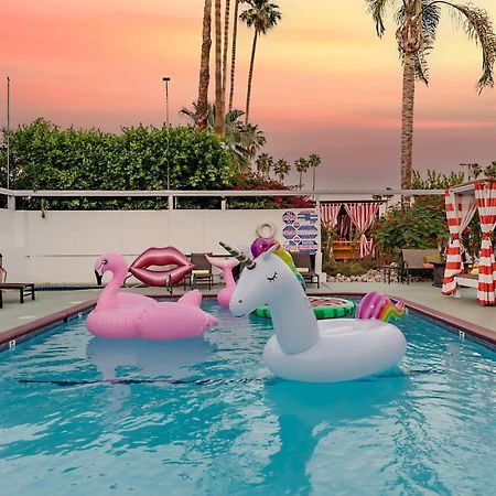 Готель Float Palm Springs - Adults Only Екстер'єр фото