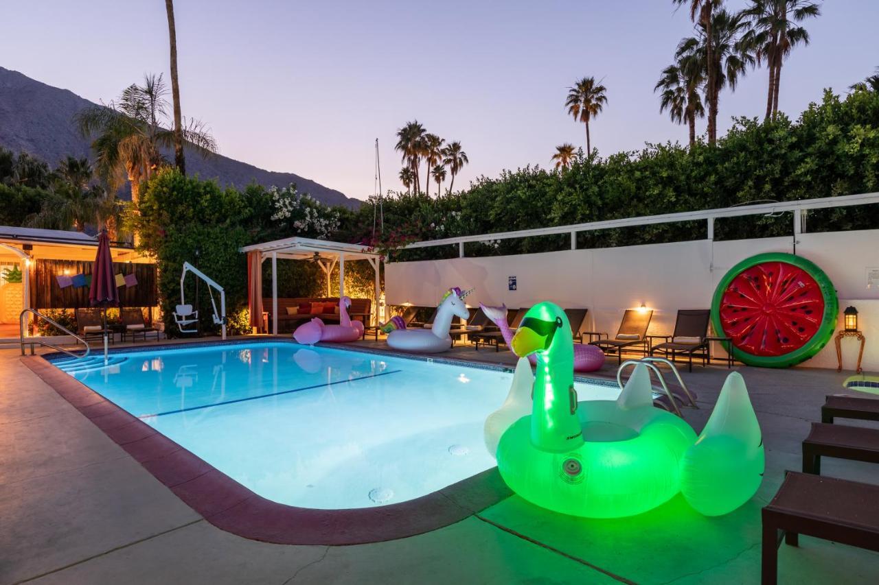 Готель Float Palm Springs - Adults Only Екстер'єр фото