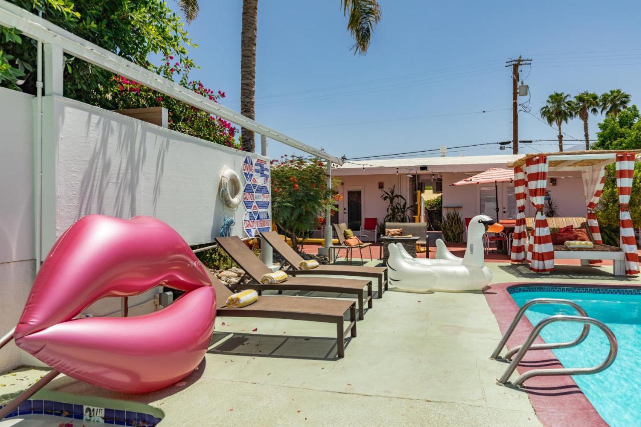 Готель Float Palm Springs - Adults Only Екстер'єр фото
