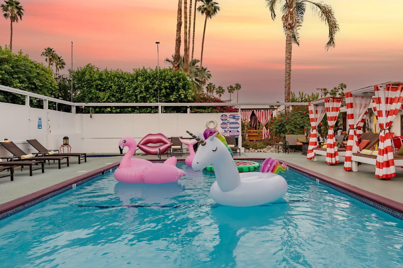 Готель Float Palm Springs - Adults Only Екстер'єр фото