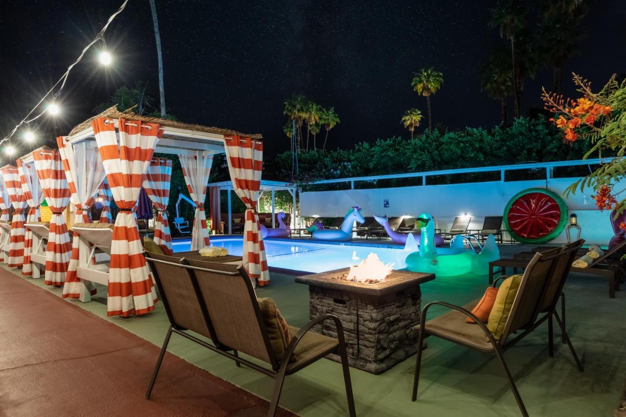 Готель Float Palm Springs - Adults Only Екстер'єр фото